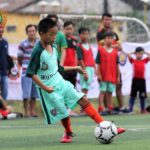 hanh-trinh-chuyen-minh-tu-cau-thu-chuyen-nghiep-sang-chuyen-gia-nhan-dinh-game